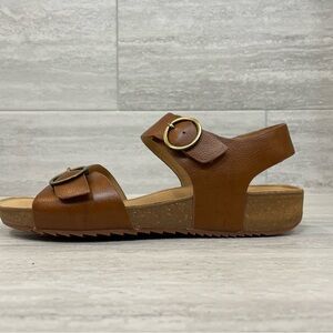 Tan Leather Sandals
